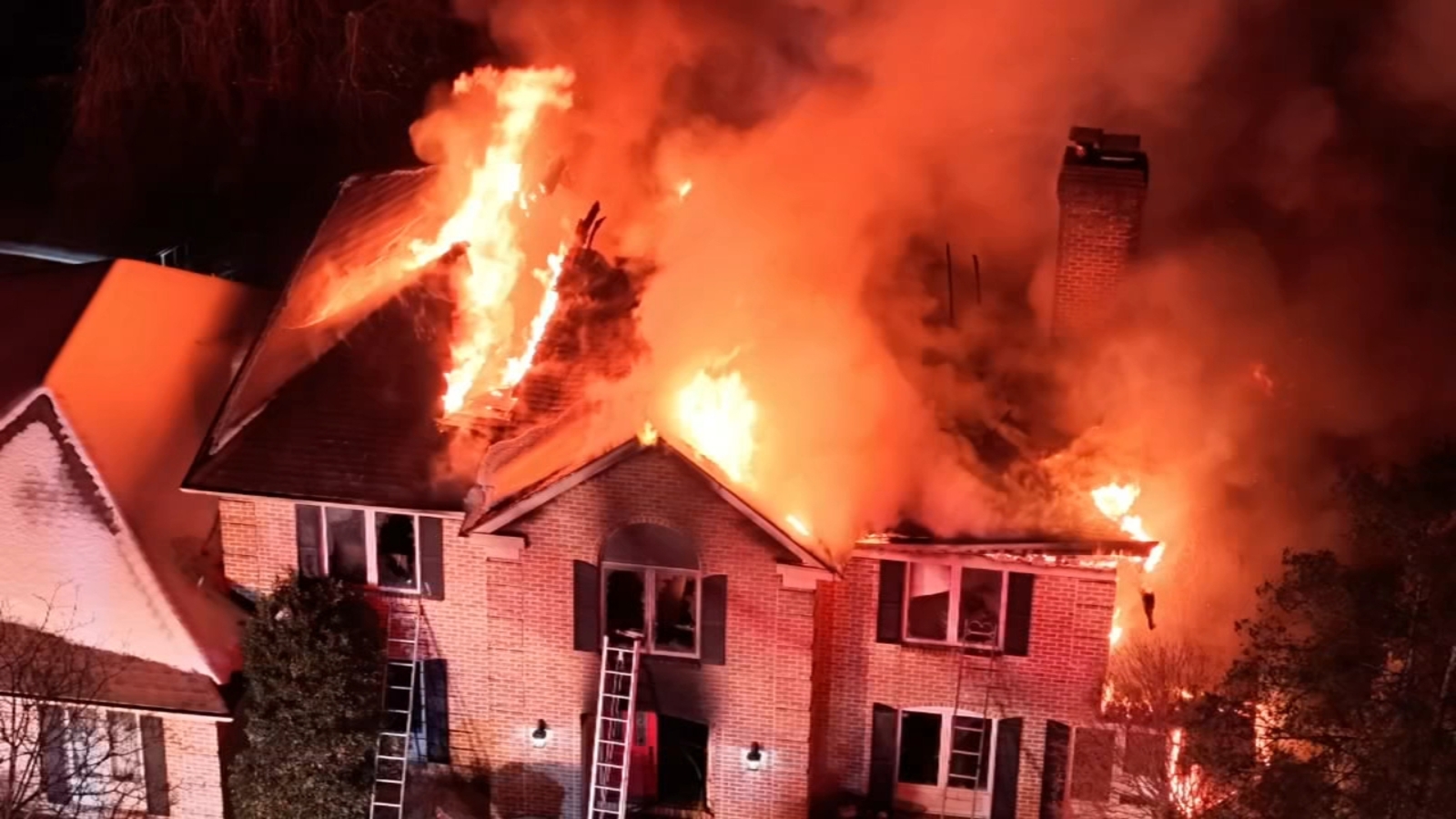 3-alarm fire engulfs home in Hanover Township, Pennsylvania