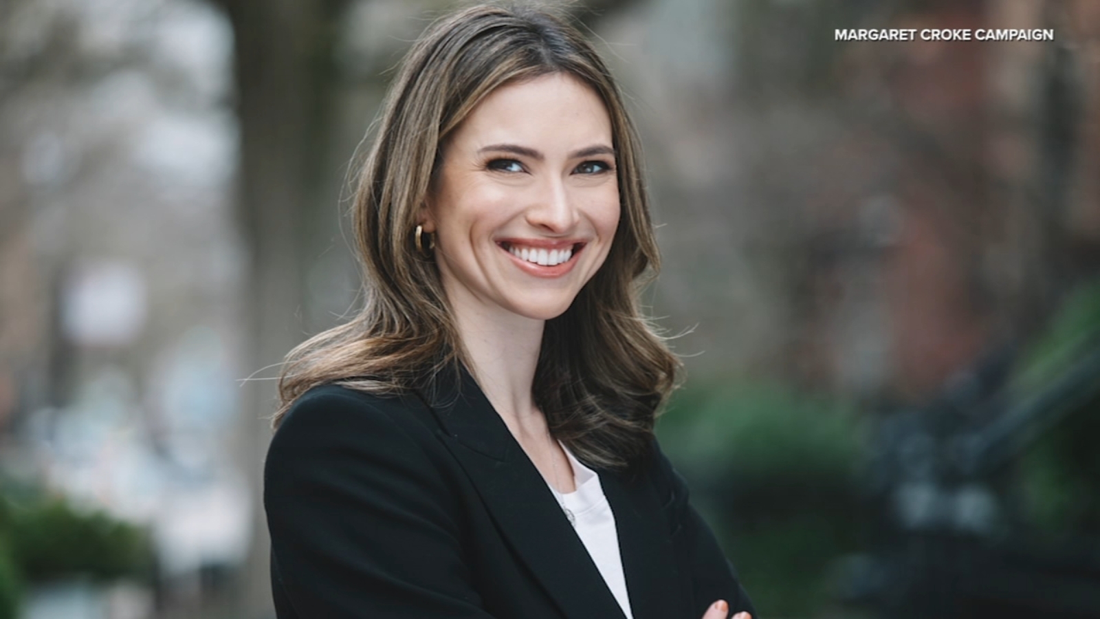 Gov. Pritzker backs longtime political ally Croke for Illinois comptroller