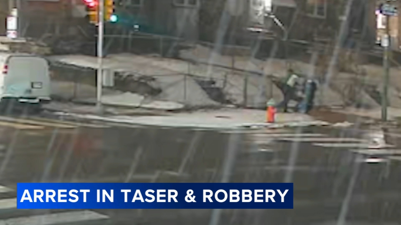 Arrest made after woman attacked with stun gun and robbed while waiting for bus in NE Philadelphia