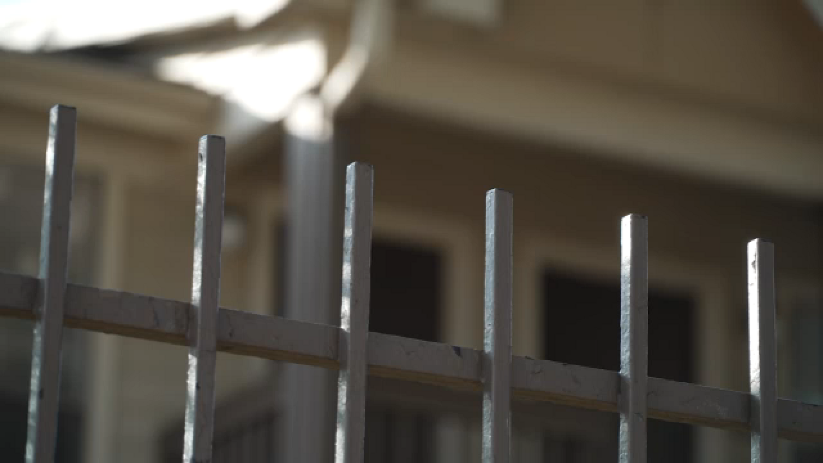 Houston-area gun shop warns customers about follow-home robberies