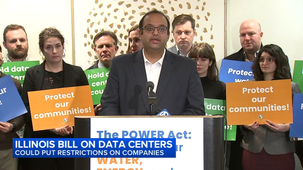 IL lawmakers propose bill to regulate data centers