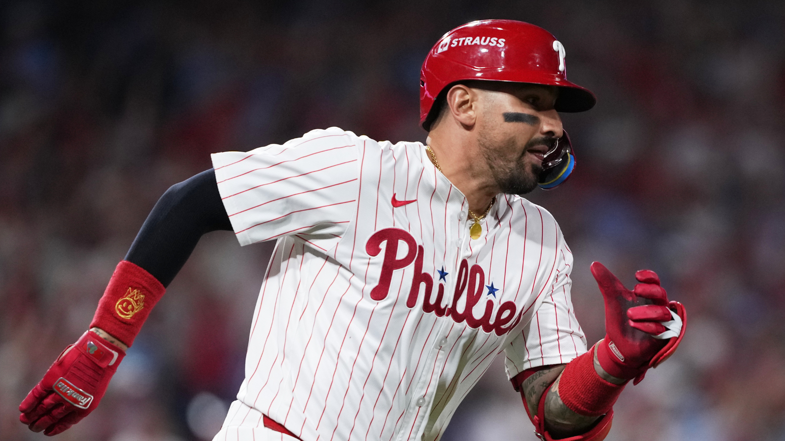 Philadelphia Phillies release Nick Castellanos, who admits to bringing beer  into dugout - 6abc Philadelphia