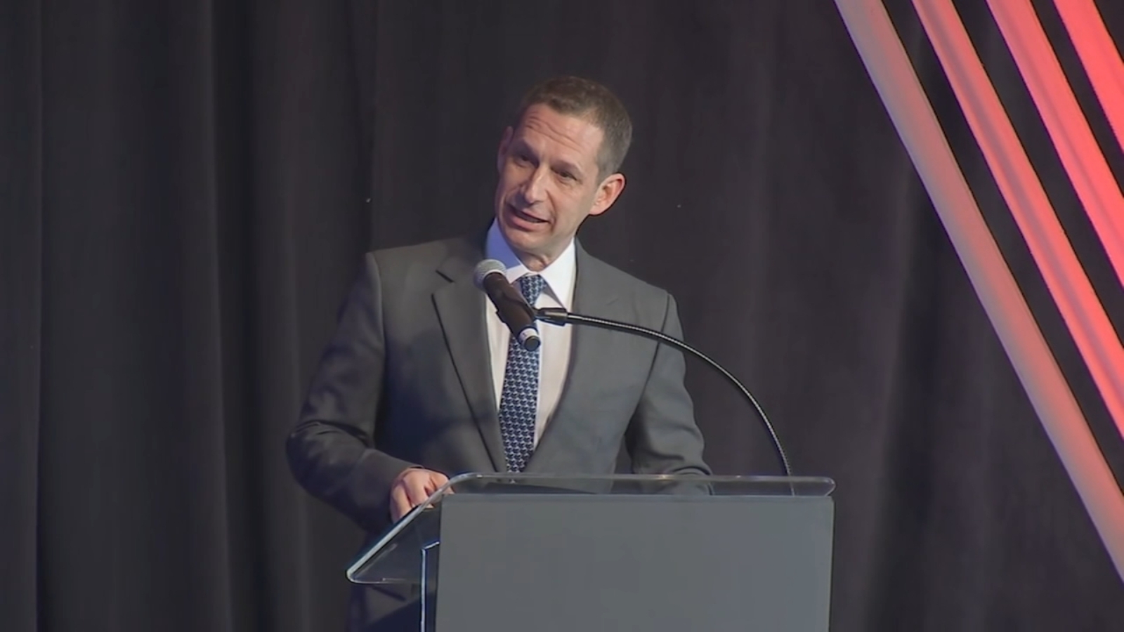 San Francisco poll shows city life is improving, but affordable housing is still an issue