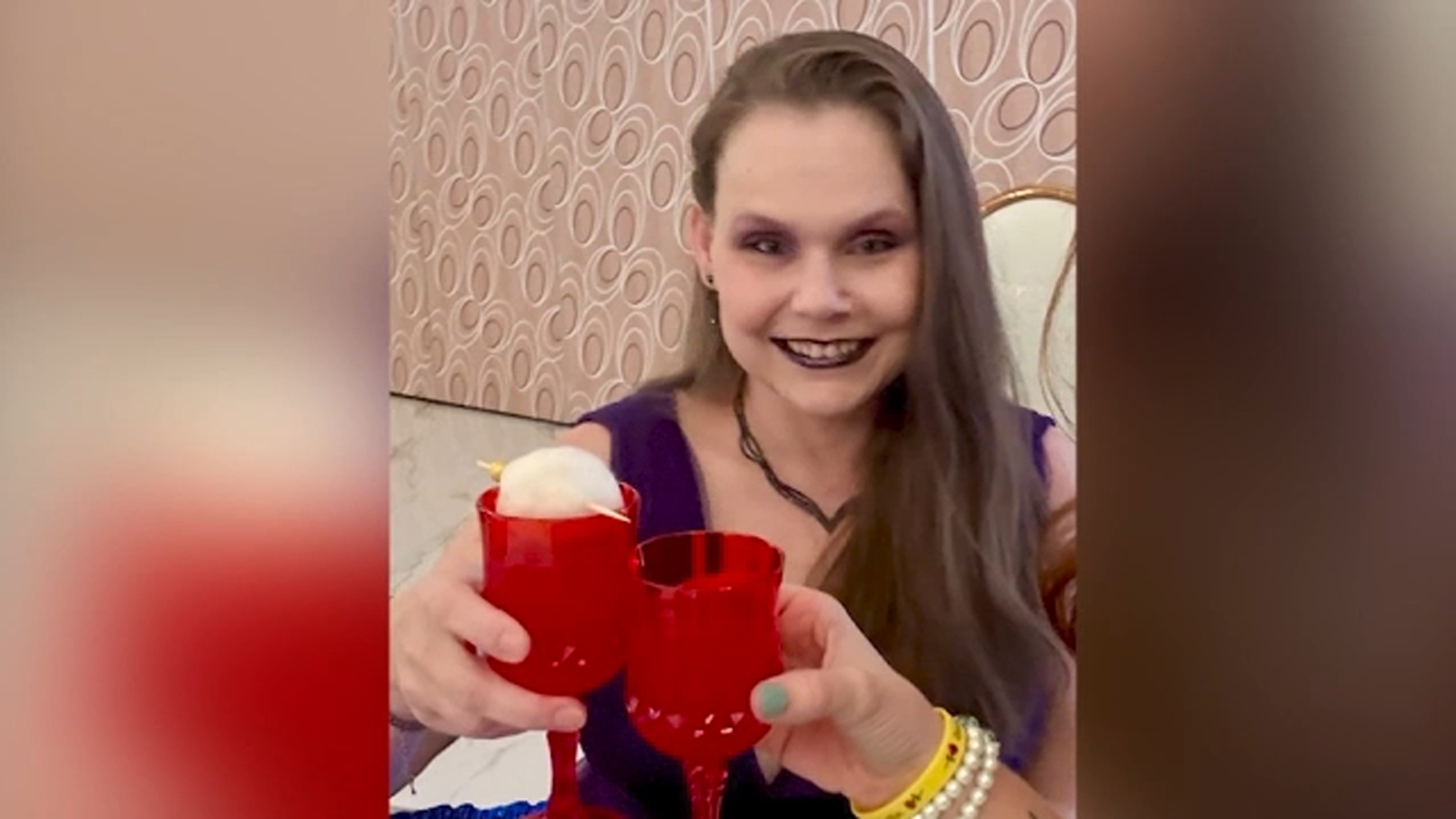 Community reacts as Fayetteville teen charged in mom's stabbing death appears in court: 'Devastated'