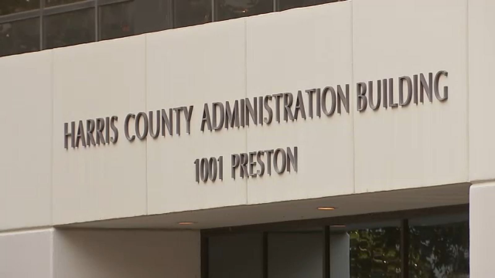 Commissioner's court argues over possible door construction at Harris Co. Administration Building