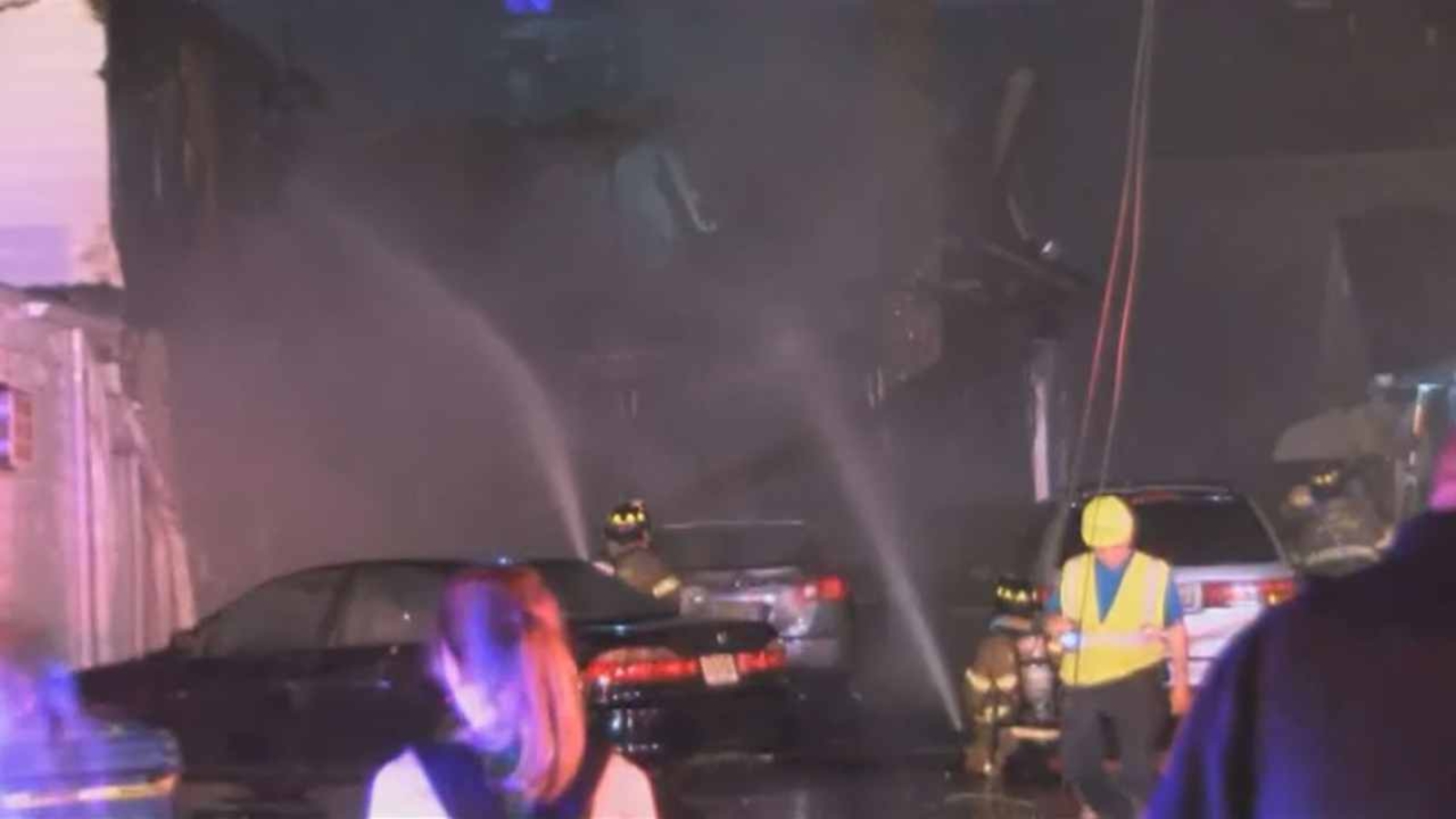5 residents escape fire that tears through North Brunswick home ABC7