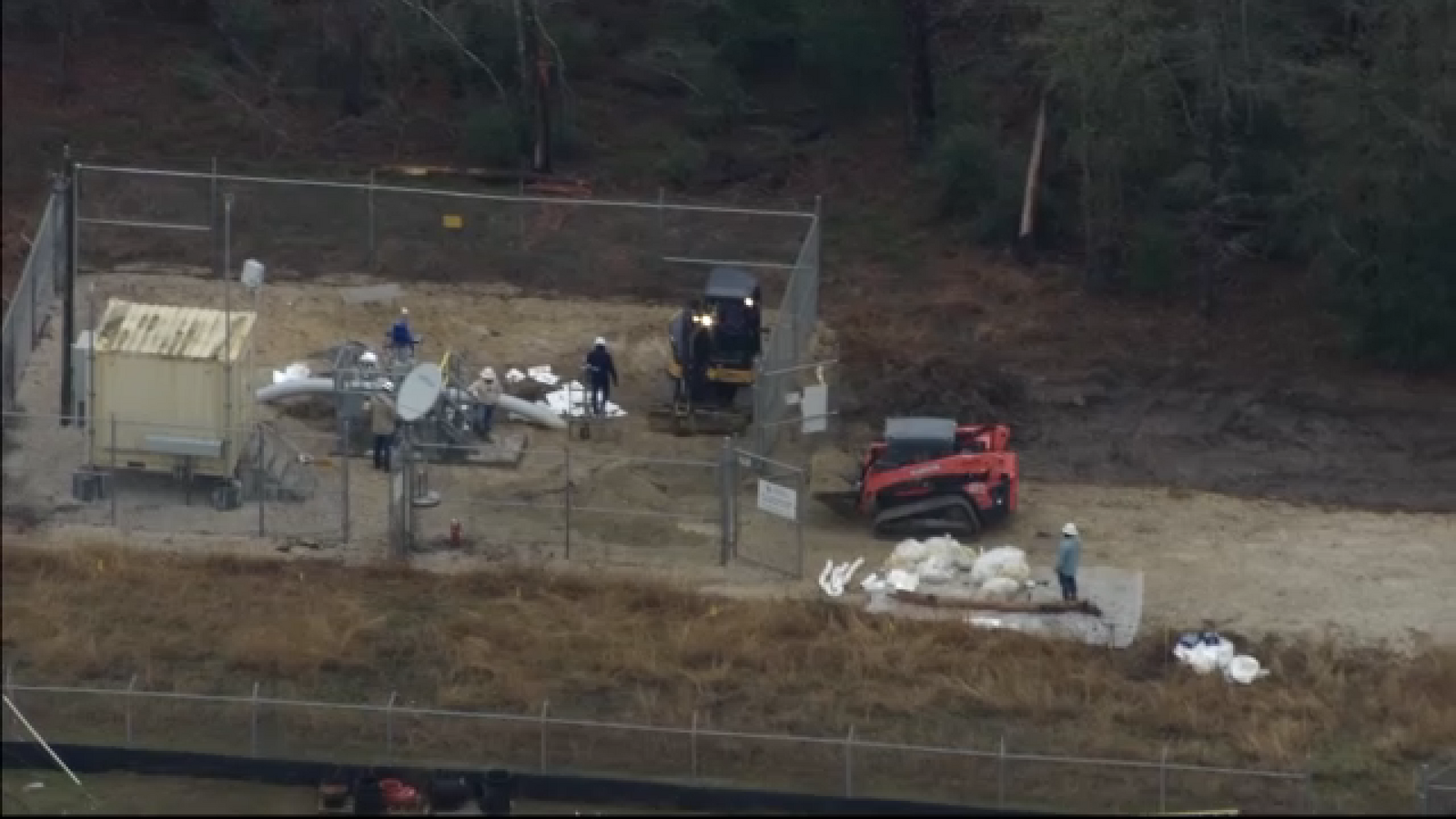 Cleanup underway after tree fell on oil pipeline valve, causing 150-gallon oil spill: Officials