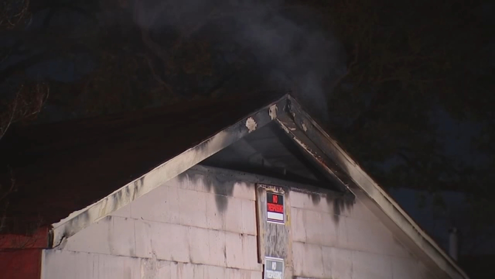 HFD: Everyone accounted for after apartment fire in NE Houston