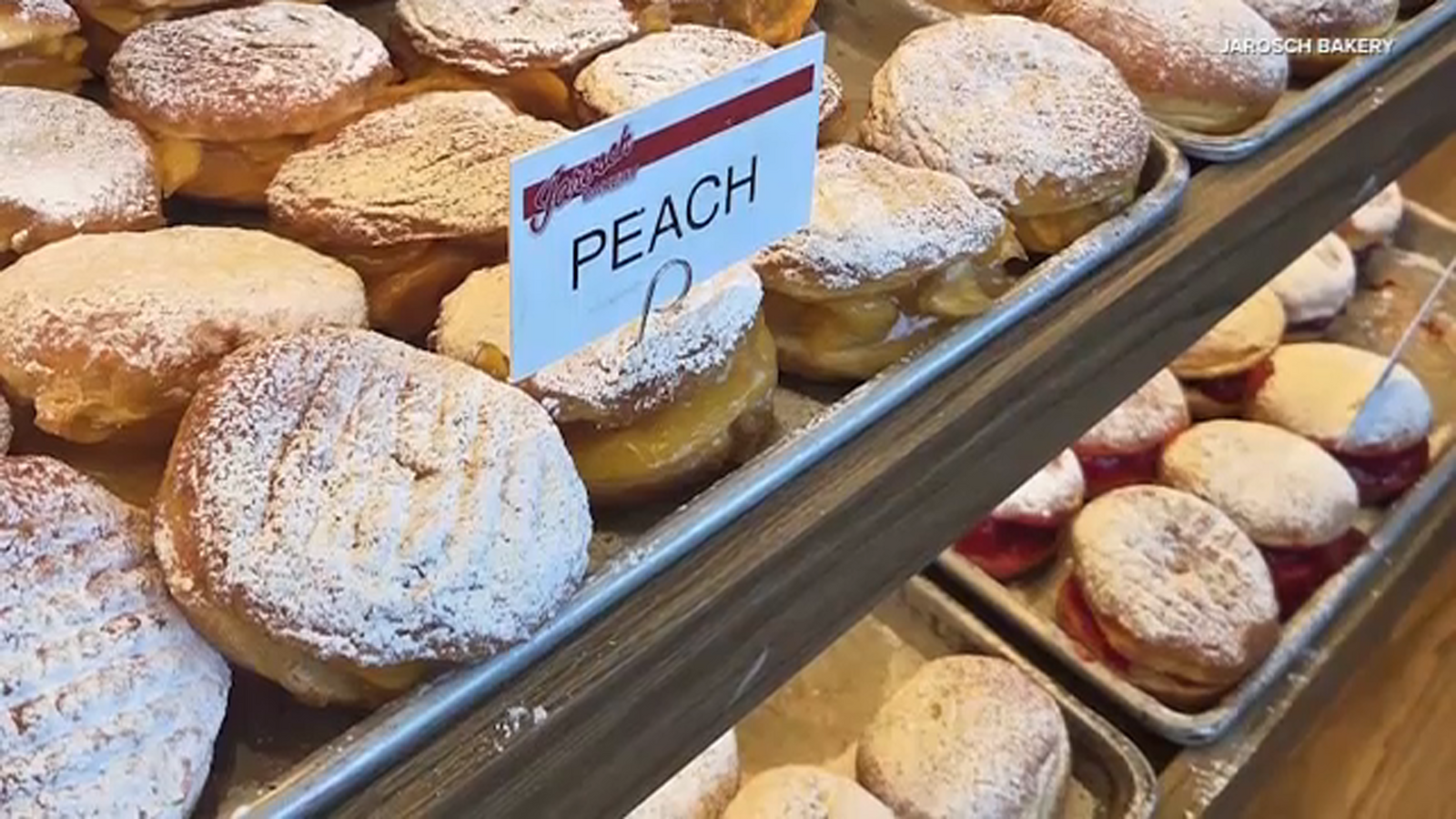 Paczki Day 2026: Chicago-area bakeries welcome crowds, offer Fat Tuesday treats