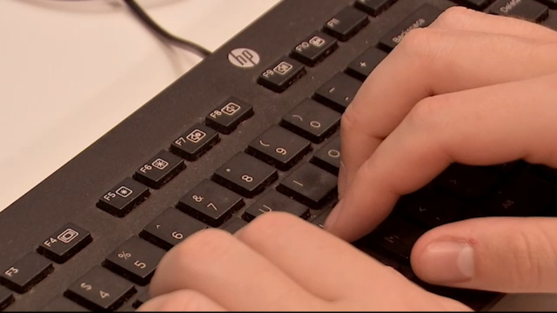 ABC13 job fair explores how to stand out in AI application process