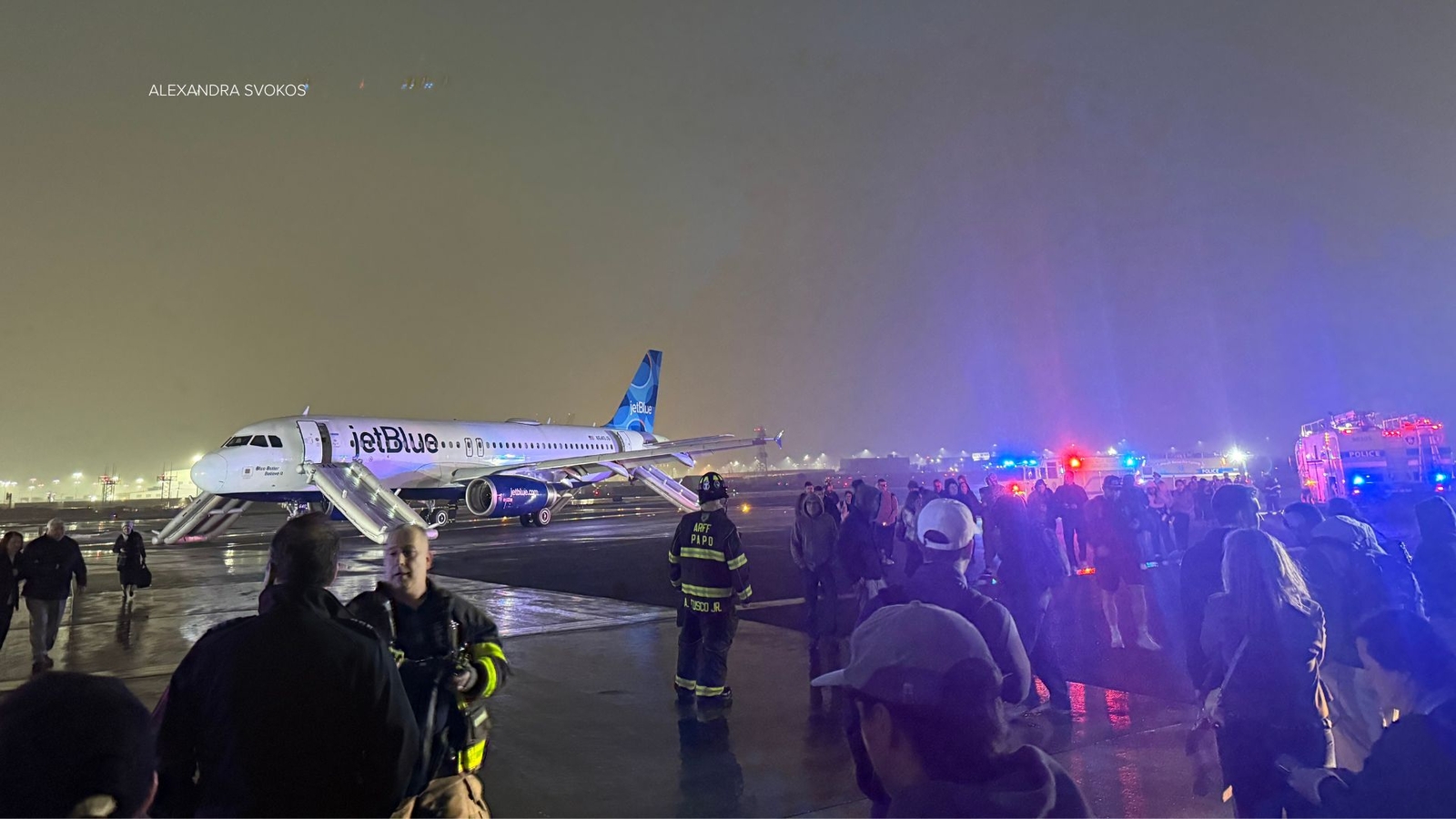 JetBlue flight returns to Newark Airport due to engine failure; full ground stop issued