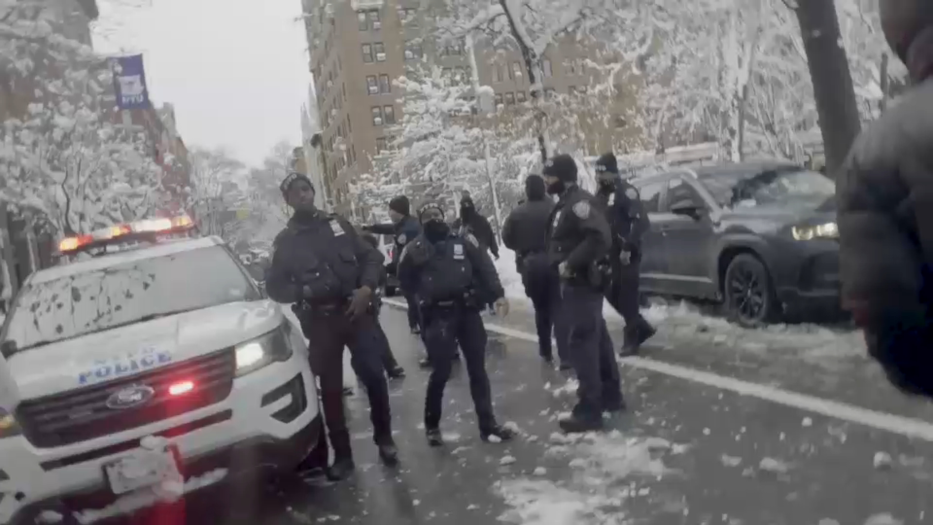 Multiple NYPD officers hit with snowballs, injured in Washington Square Park