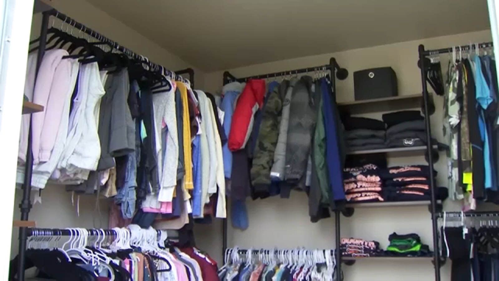 Houghton-Kearney Elem. Clothing Closet reopens to serve students on campus and across the district