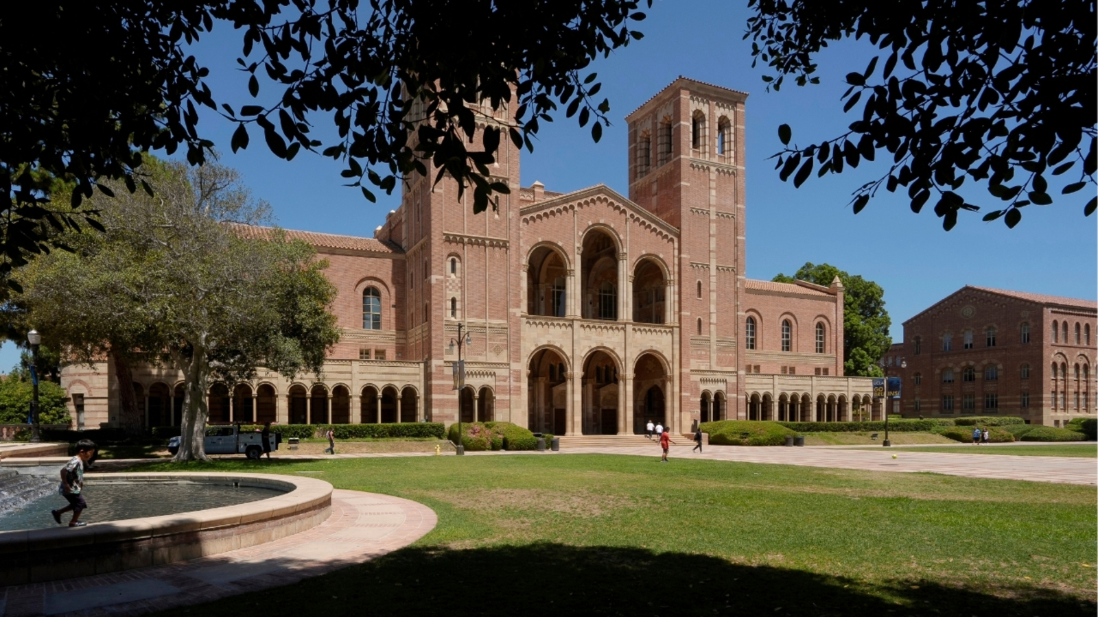 Justice Department lawsuit says UCLA failed to protect Jewish employees from hostility