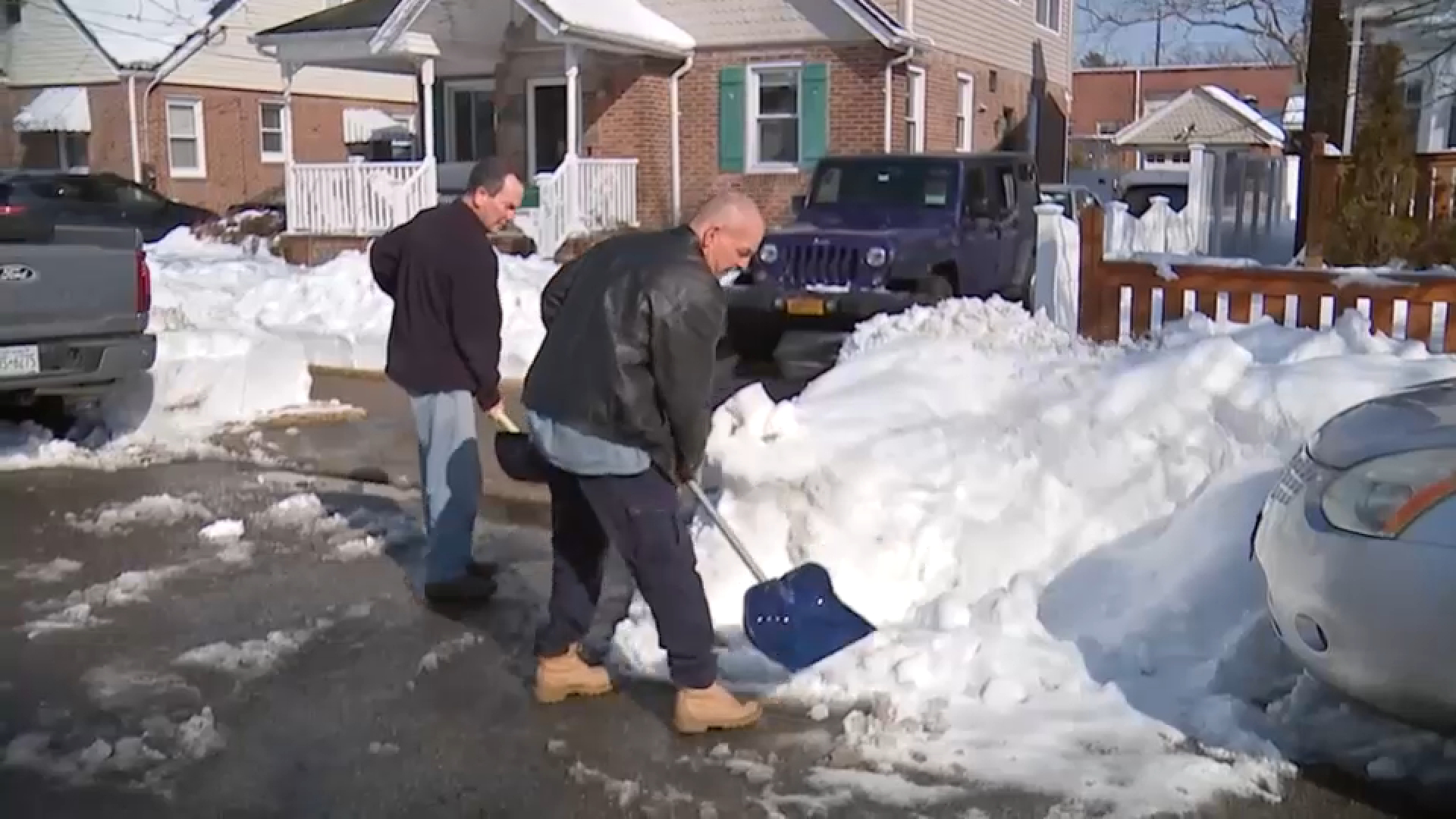 5 snow shoveling deaths on Long Island; victims had underlying heart problems
