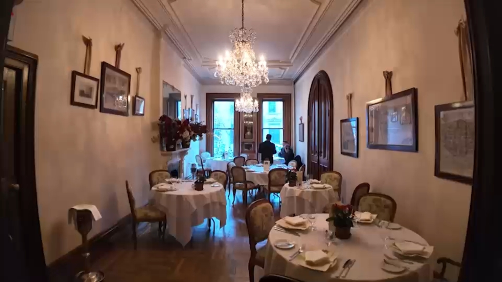 One of the oldest Italian restaurants in the Theatre District closes