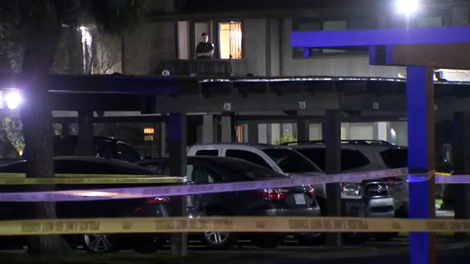 Man hospitalized after shooting at southeast Fresno apartment complex, police say