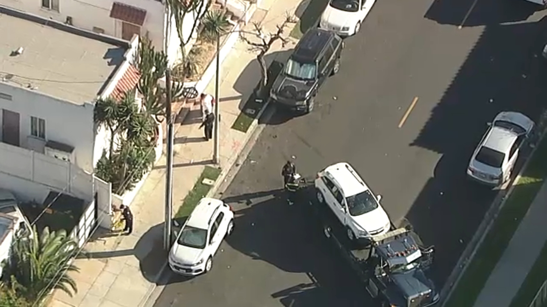 Toddler dies after being struck by car in Long Beach; 2 others, including a child, also hurt