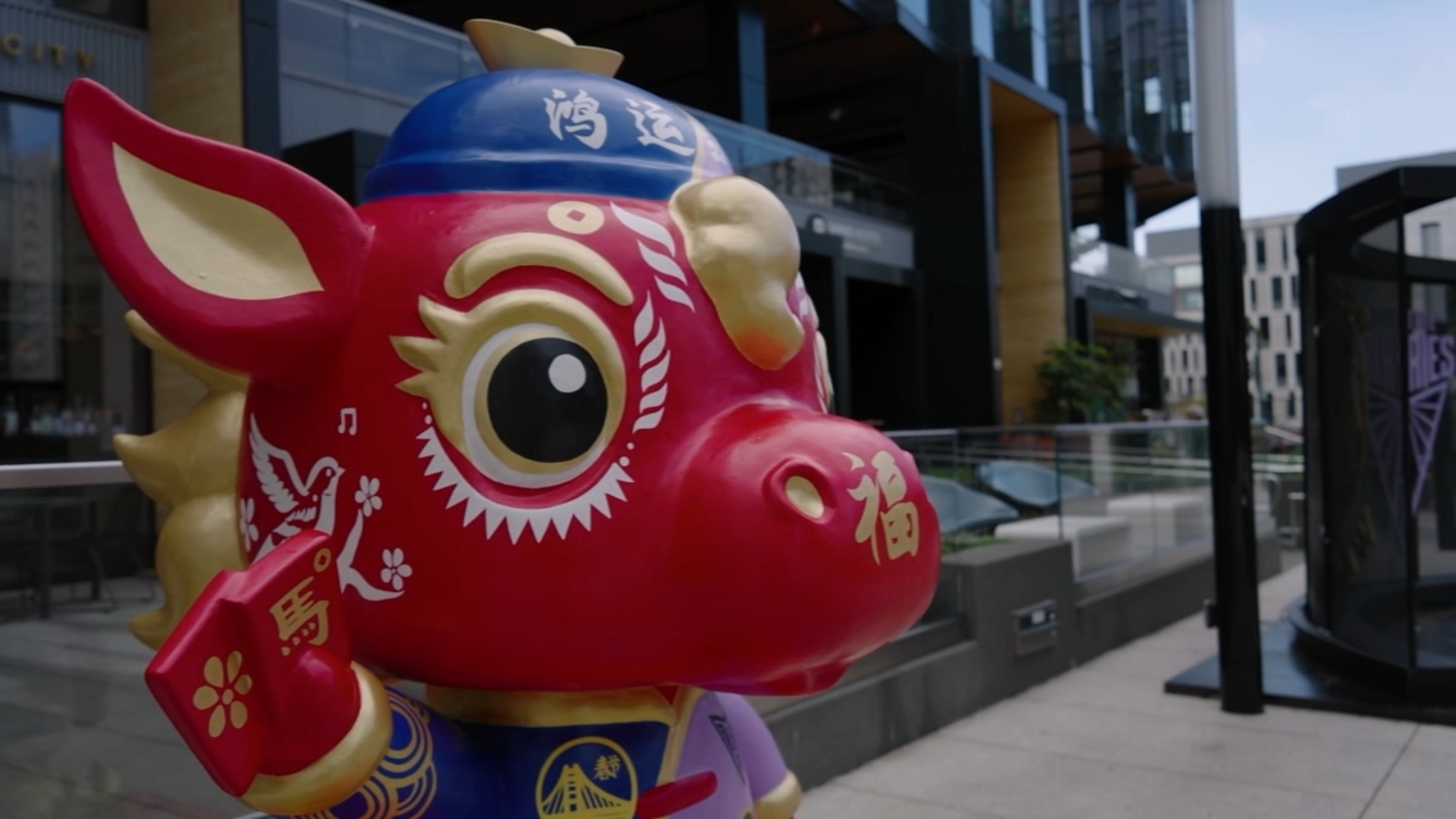 Bay Area artist brings Year of the Horse statue to life for Golden State Warriors
