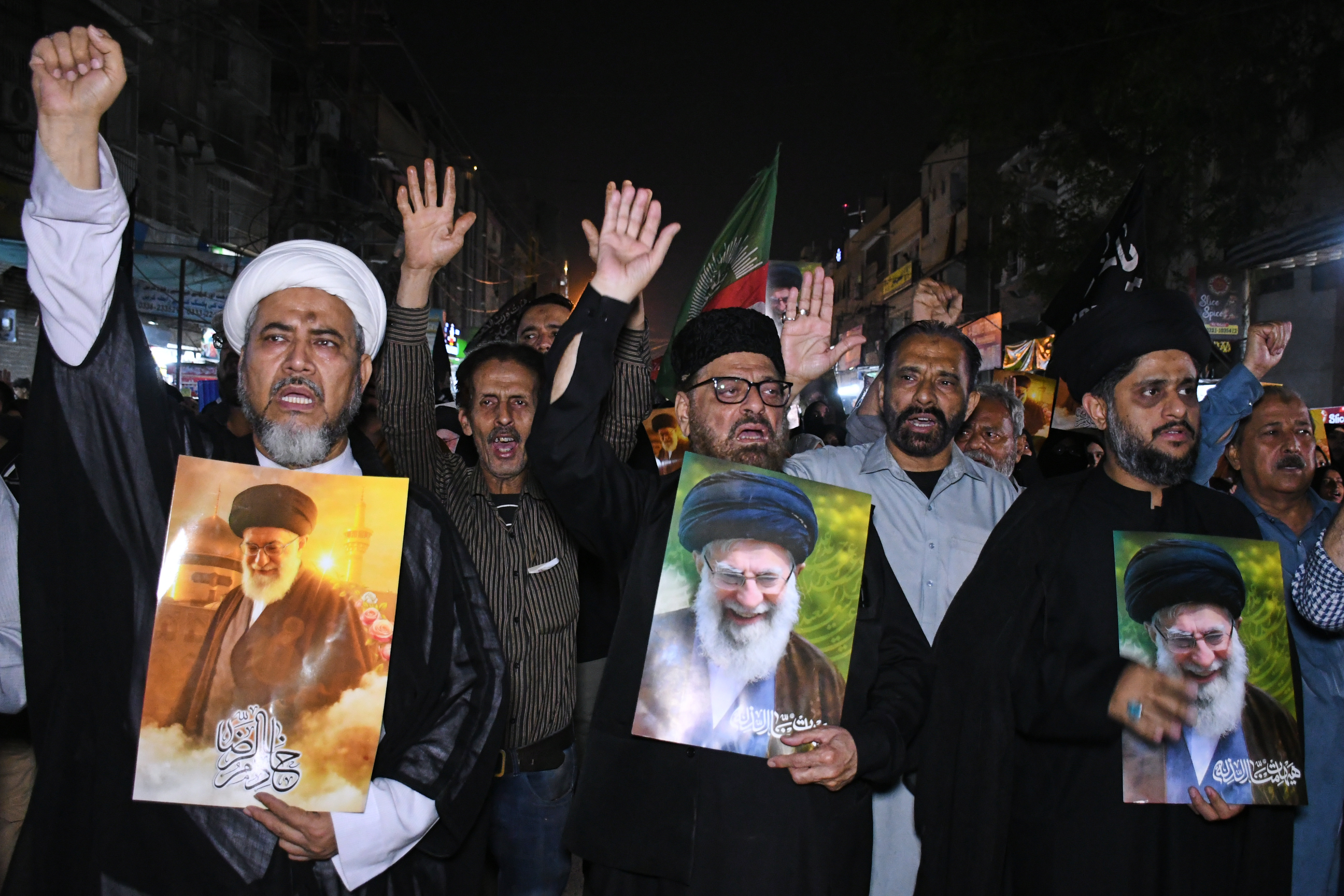 Shiite Muslims chant anti U.S slogans during a demonstration to condemn the killing of Iranian Supreme Leader Ayatollah Ali Khamenei, in Karachi, Pakistan, Monday, March 2, 2026.