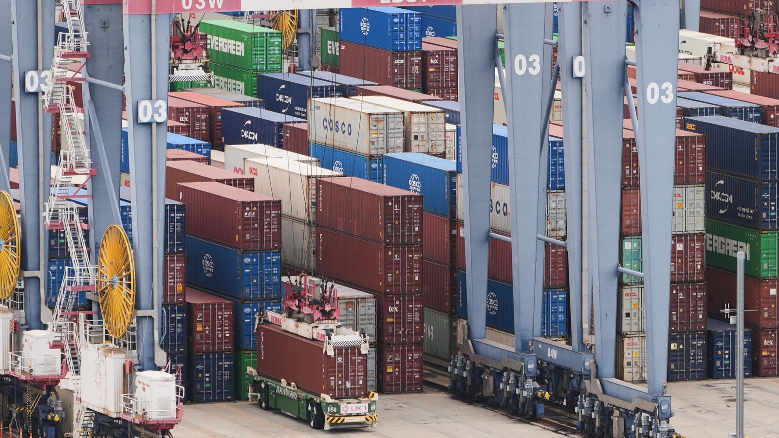 न्यायाधीश ने ट्रम्प टैरिफ के लिए रिफंड पाने की हकदार कंपनियों को SCOTUS द्वारा पलट दिया