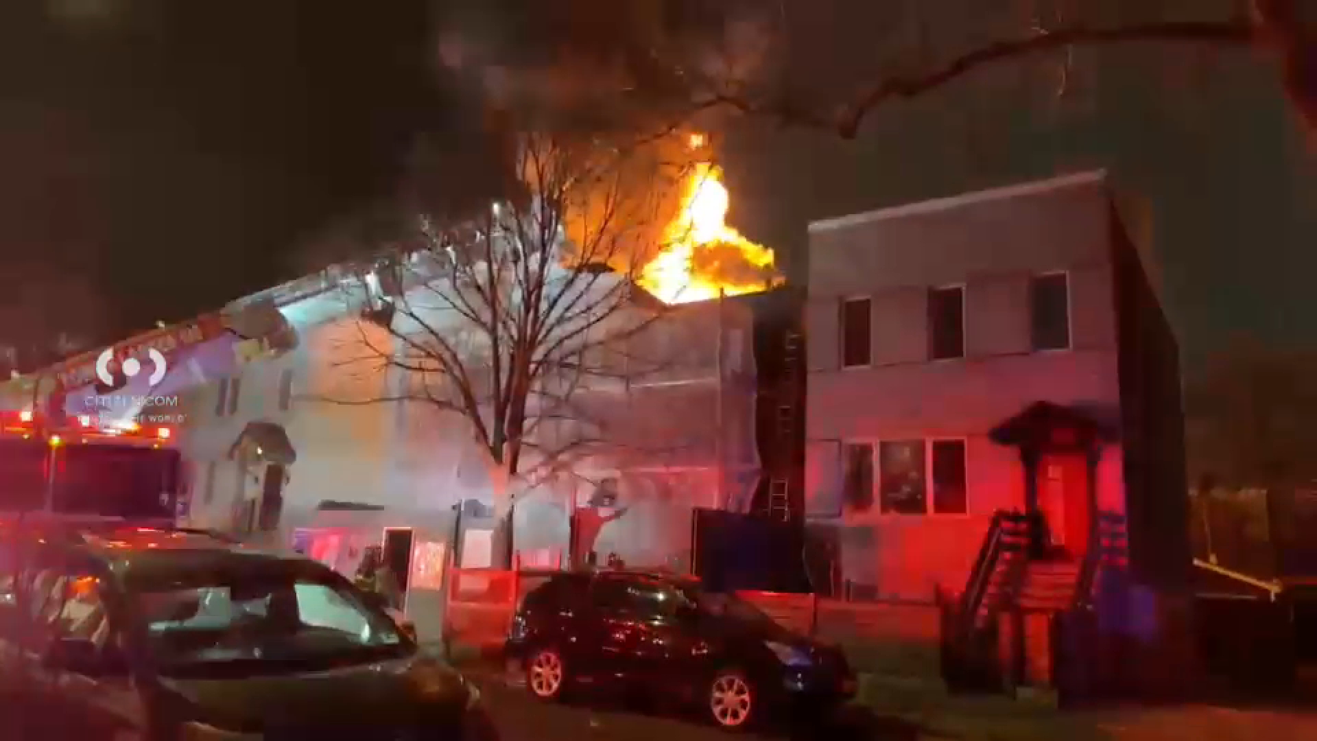Firefighter hurt amid construction site fire in Glendale, Queens