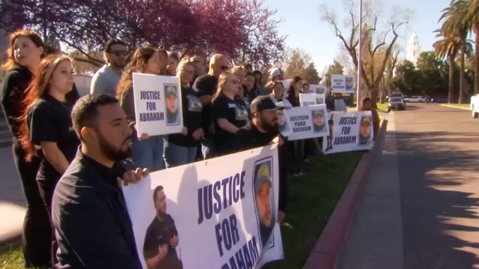 EXCLUSIVE: Family fills courtroom as woman accused in DUI death of Good Samaritan appears in court