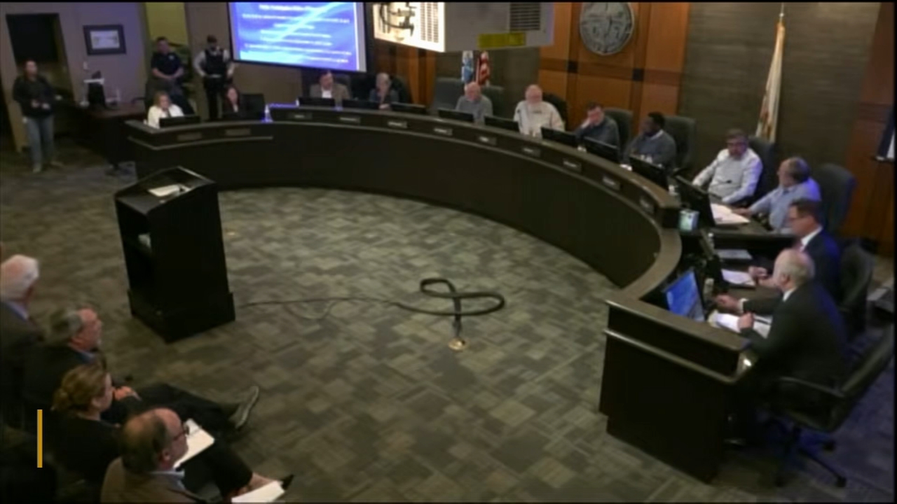 Joliet commission advances plans for data center