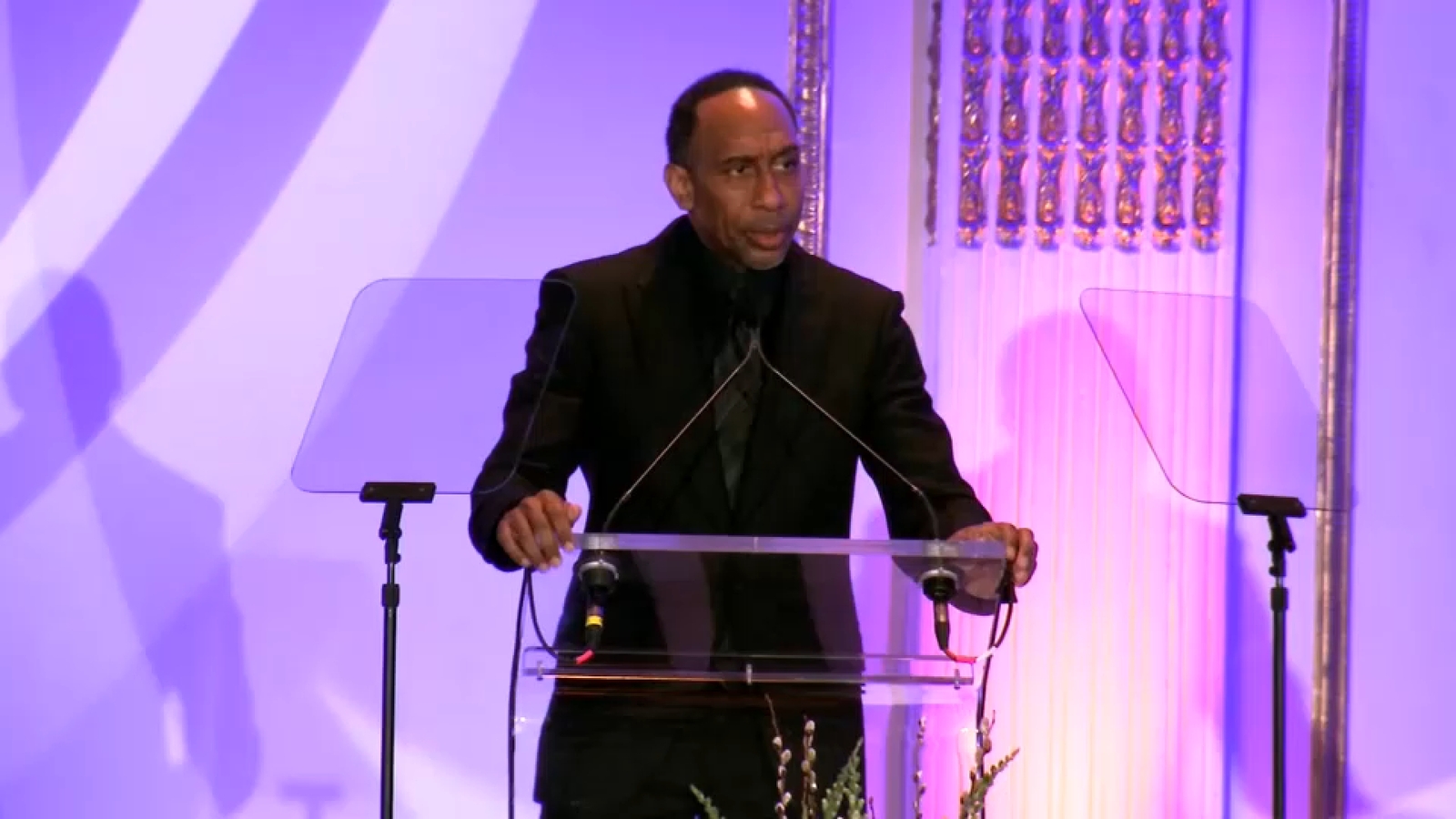 ESPN's Stephen A. Smith honored with award by Broadcasters Foundation of America
