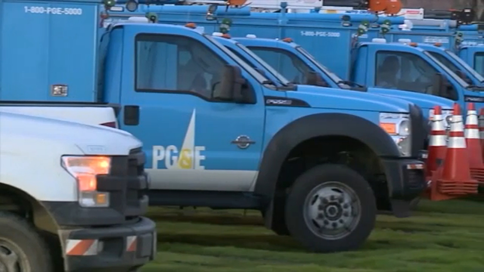 PG&E warns customers after scammers steal more than $300,000 in 2025