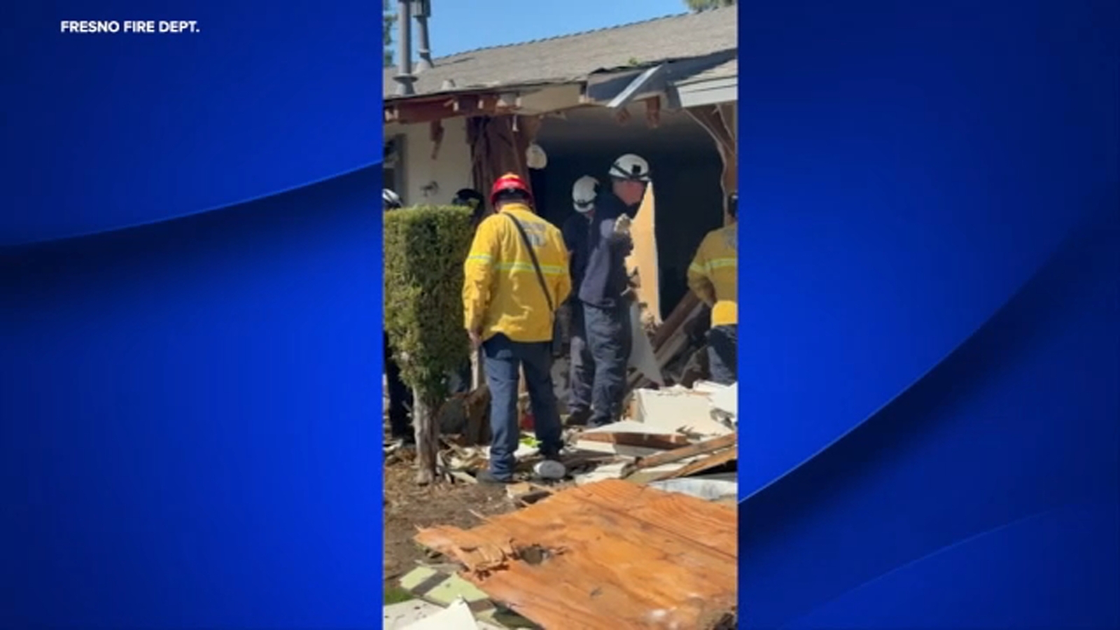 Driver crashes into kids' room at northwest Fresno apartment, police say
