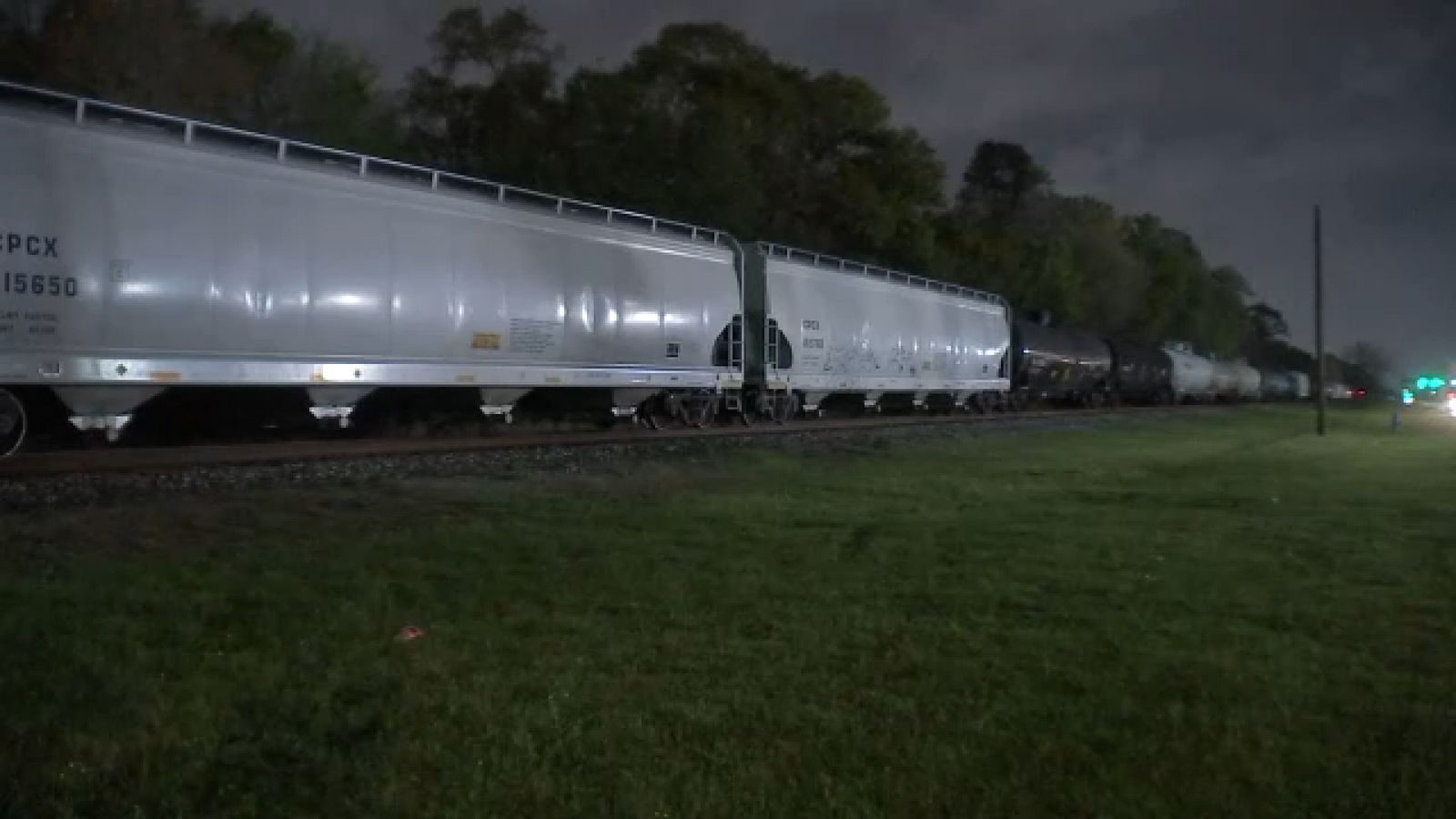 Man hit and killed by train while crews were training in northeast ...