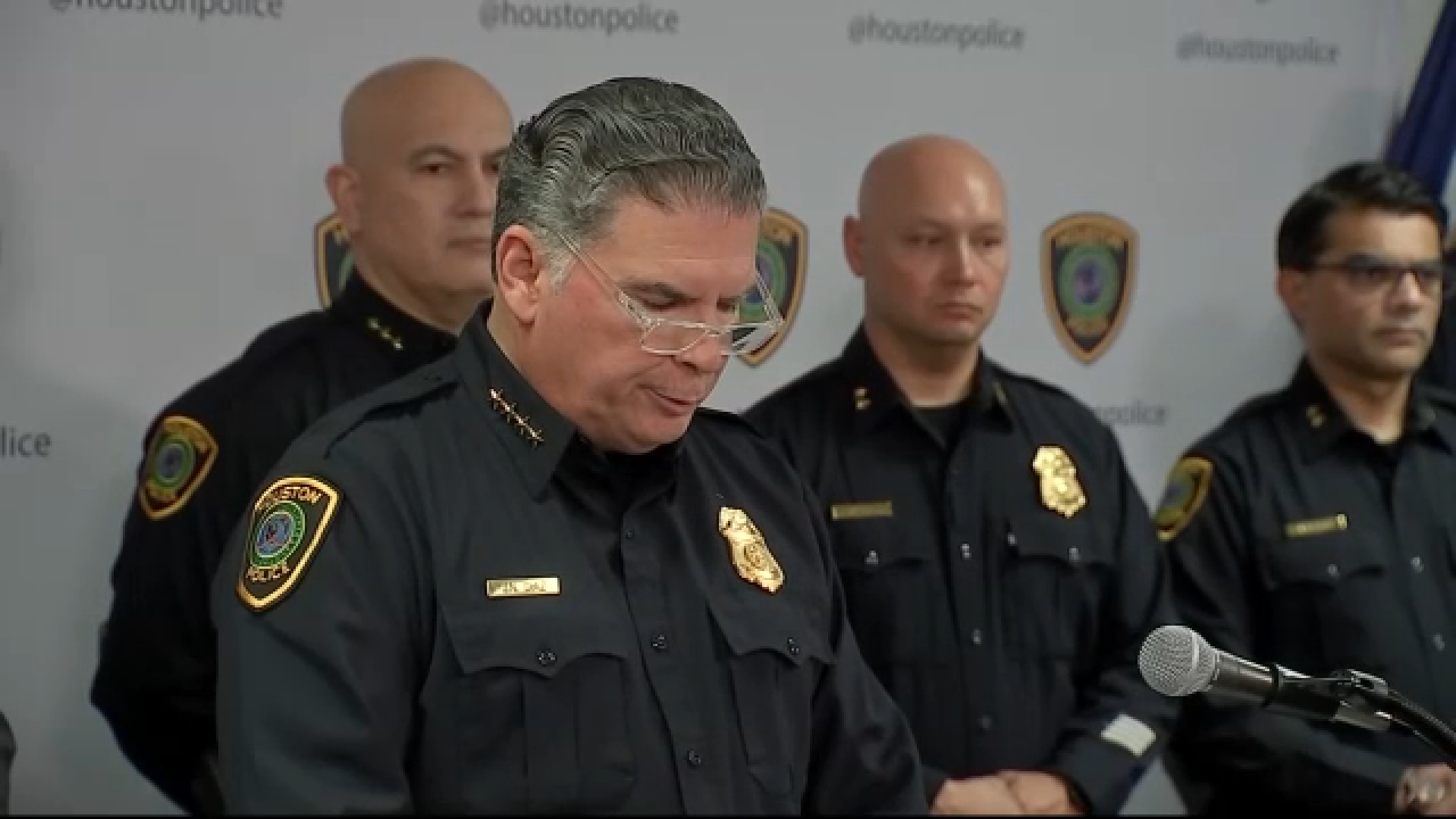 HPD updates immigration policy after reports of officers taking immigrants directly to ICE agents