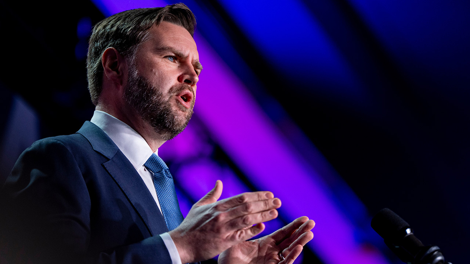 Economy expected to take center stage as Vance returns to North Carolina Friday