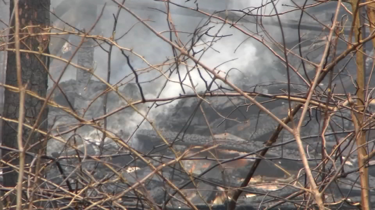 Dry conditions fuel Wake County brush fire that reached abandoned