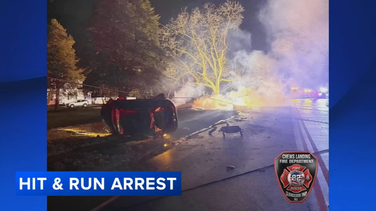 Driver flees fiery crash that knocks out power in Gloucester Township