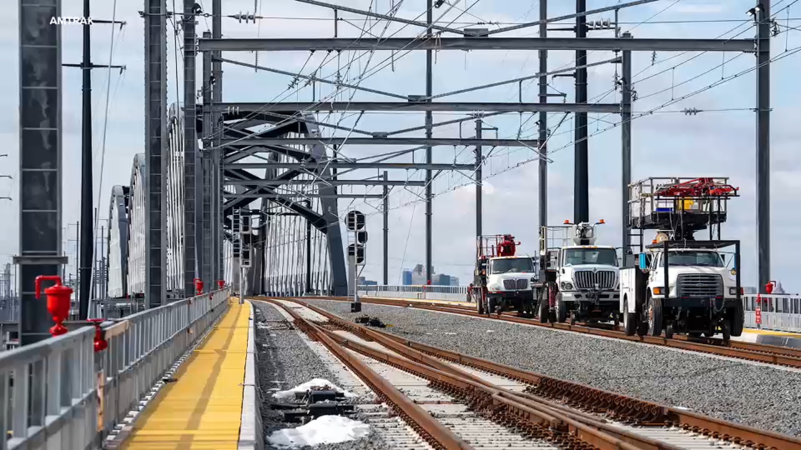 7 On Your Side Investigation: Why are commuters facing transit meltdowns so often?