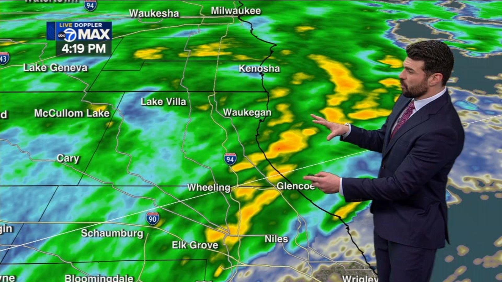 Strong thunderstorms cause travel delays, power outages; Blizzard Warning for some areas: RADAR