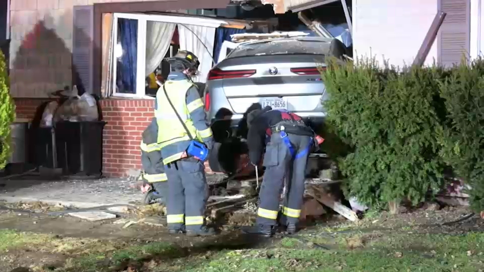 Woman charged with DWI after crashing car into home in Central Islip