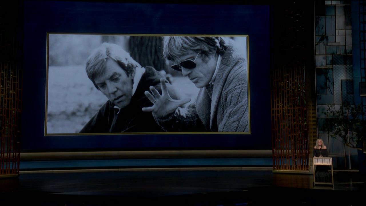 Barbra Streisand came onto the Oscars stage to pay homage to her friend and fellow actor, Robert Redford.