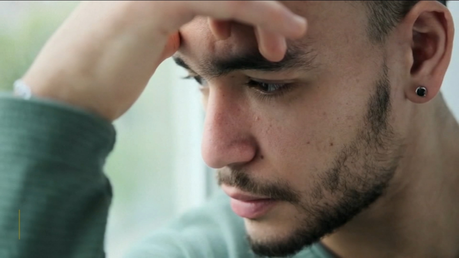 Study looks at how loneliness and symptoms of anxiety and depression are linked to suicide