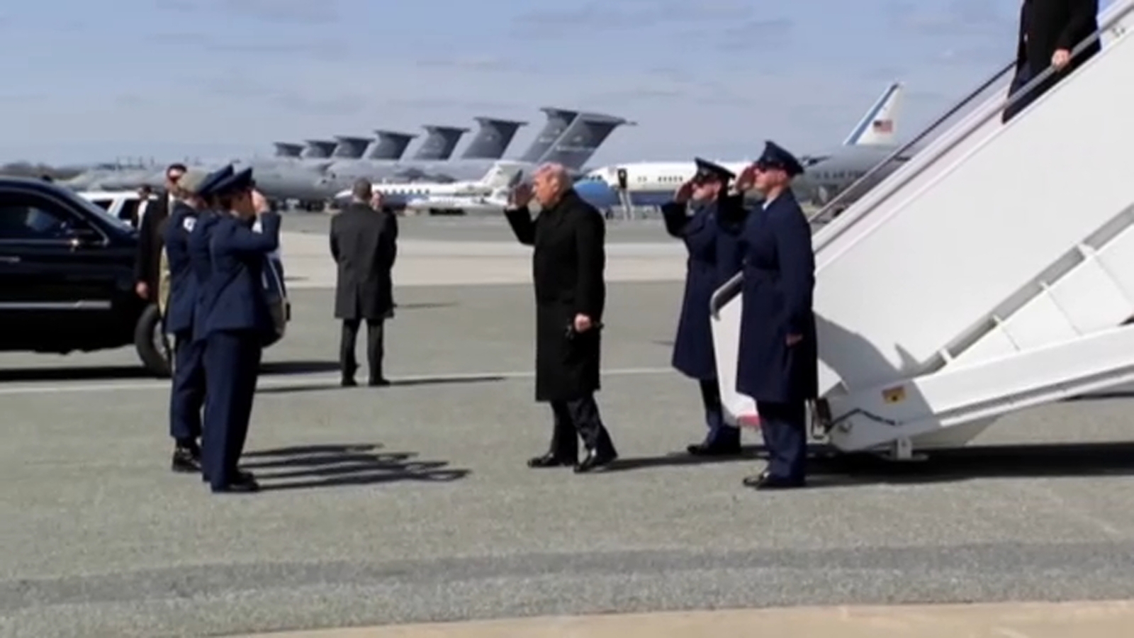 President Trump pays respects to 6 US service members killed in crash of refueling plane in Iraq