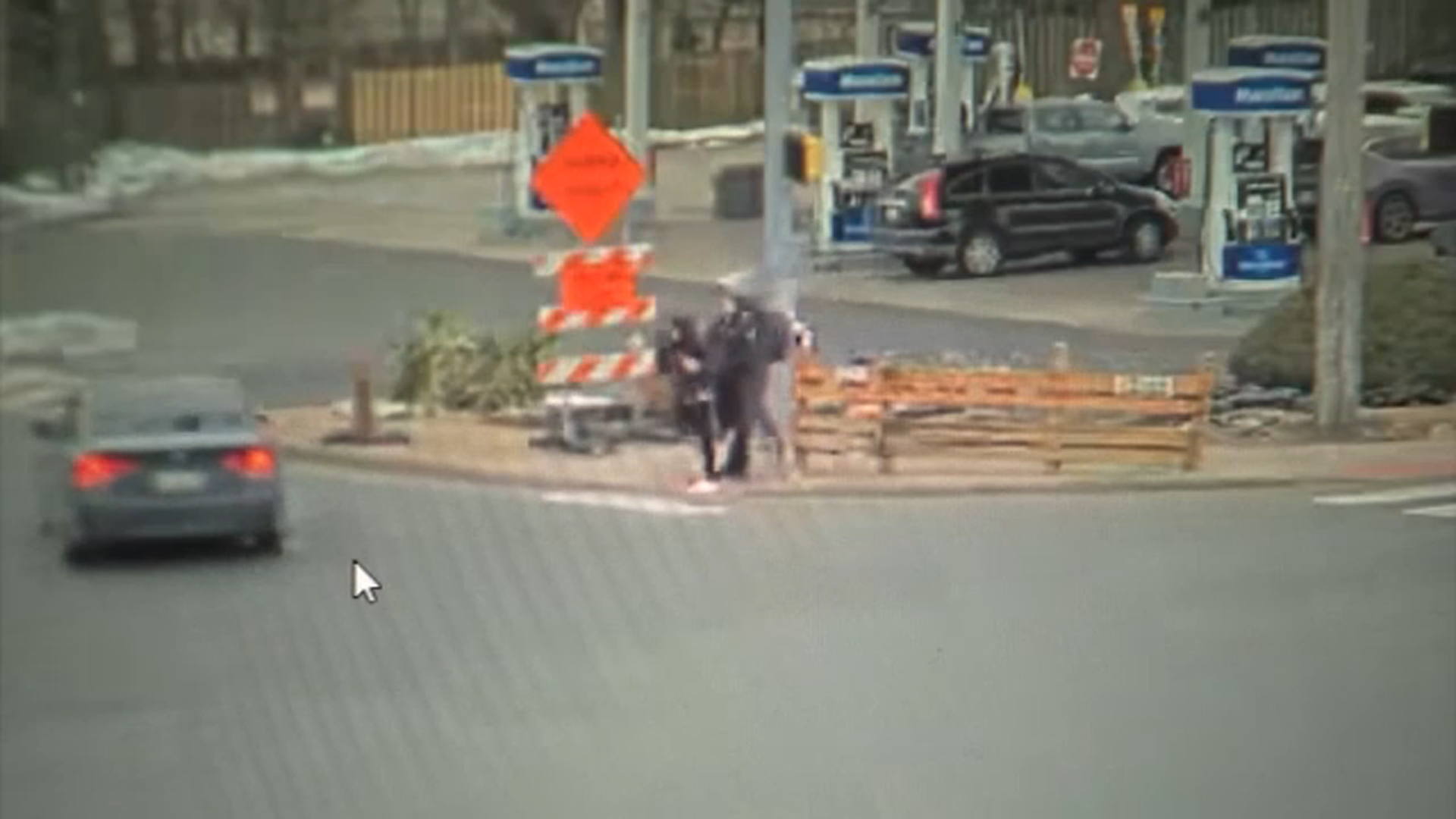 Driver allegedly threatened Delco teens with gun after they threw a snowball at his car