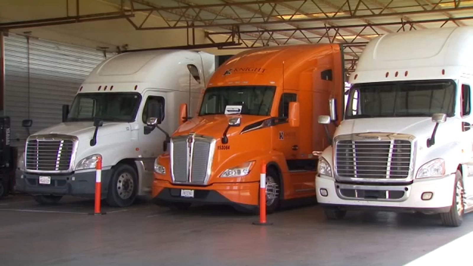 Orange Cove celebrating first commercial truck driving school