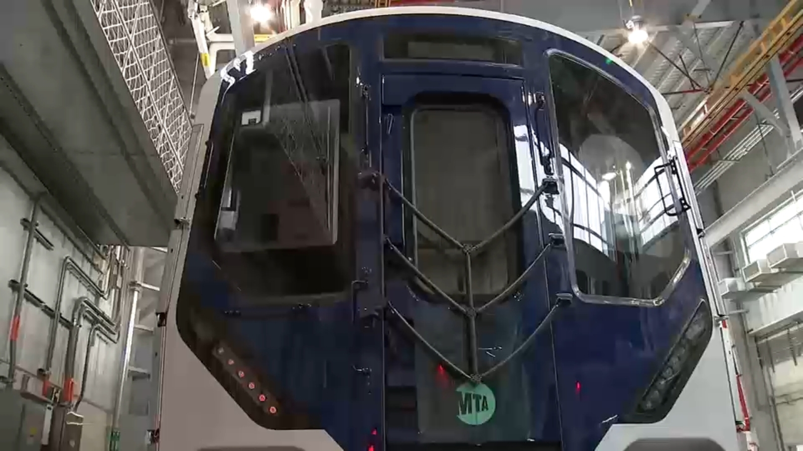 MTA says it is making its largest ever purchase of new subway cars in New York City