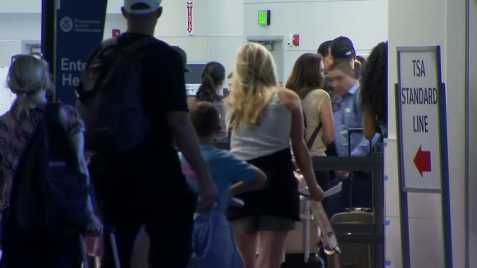 Spring travel ramps up amid TSA challenges, rising fuel costs