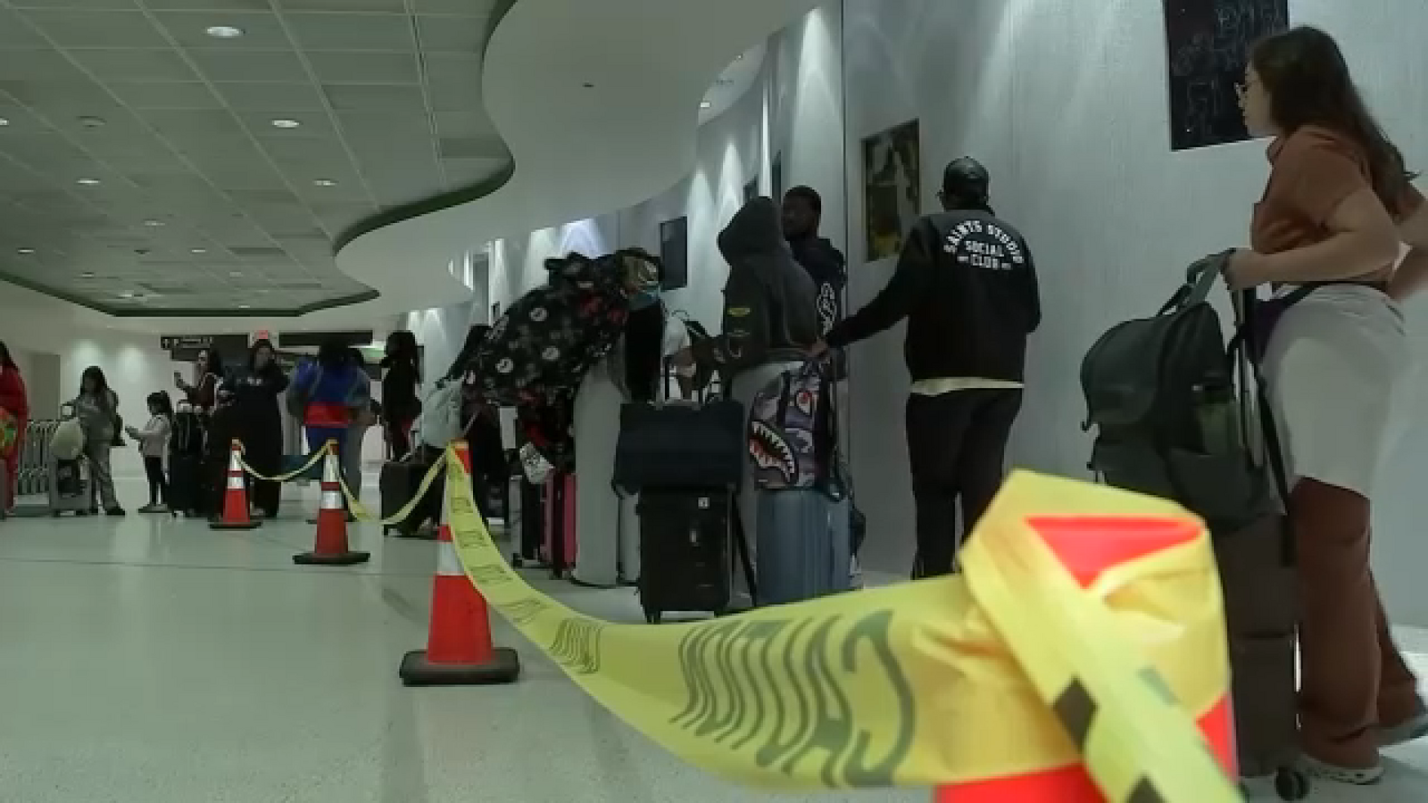 ICE agents expected at 14 airports nationwide Monday as long TSA lines continue at Houston airports