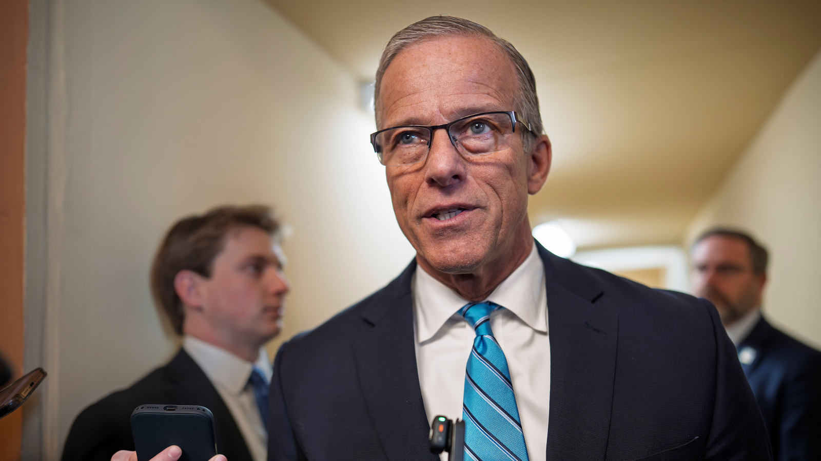 Senators consider deal to fund Homeland Security but not ICE enforcement as airport lines snarl