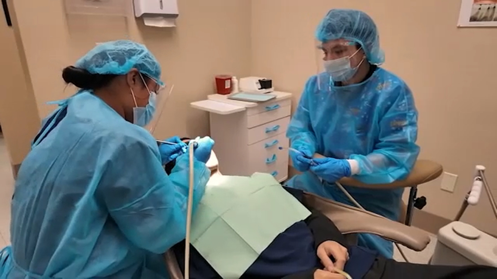 Learn4Life and Kingsburg Dental School partner to help students become certified dental assistants