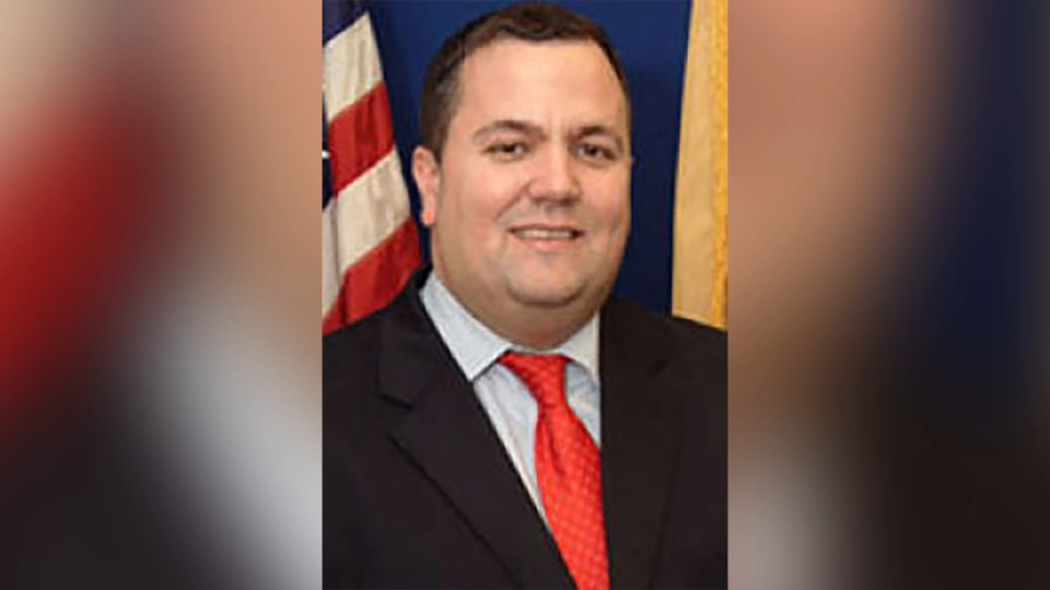 Former New Jersey assemblyman Alberto Coutinho killed in fiery crash in Newark